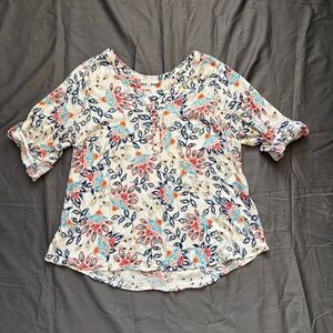 Pale Sky Floral Roll‑Tab‎ Sleeve Blouse 1X